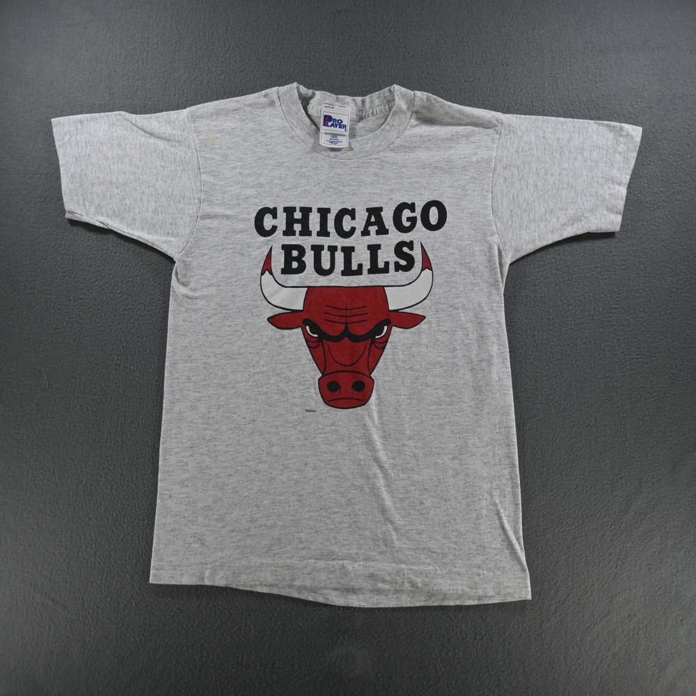 Pro Player Youth Chicago Bulls Vintage 90s Graphic T-Shirt 14/16 Heather‎ Gray